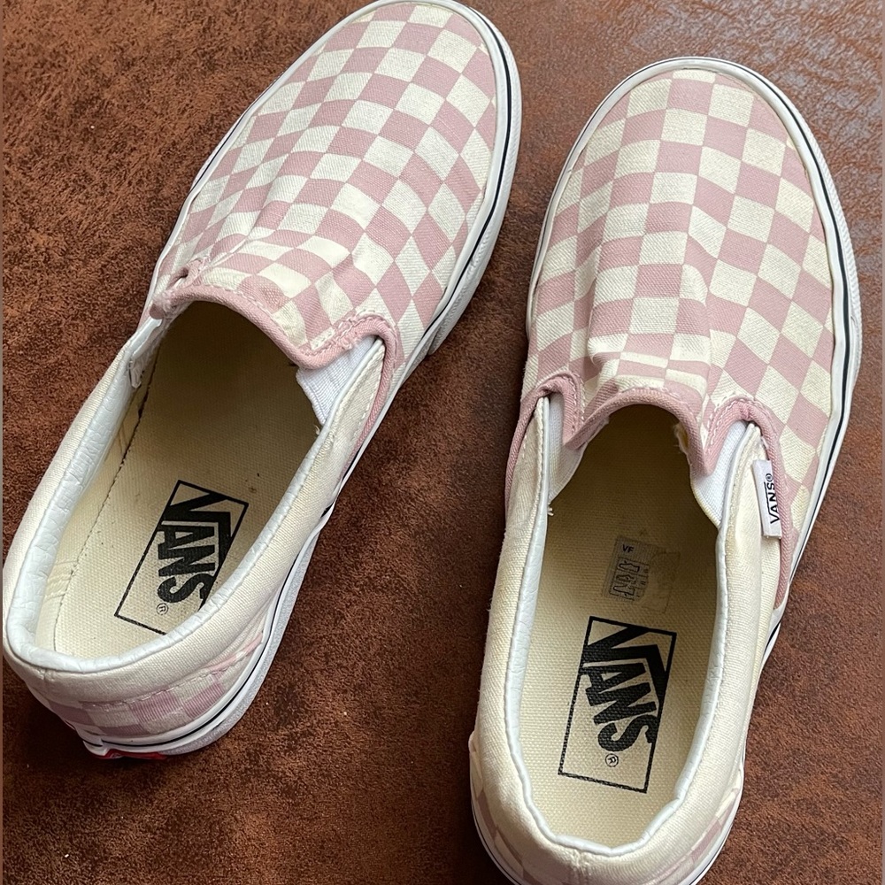 Light pink slip on Vans women’s size 8